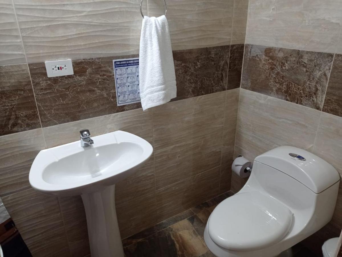 Habitación Cuádruple con baño privado externo